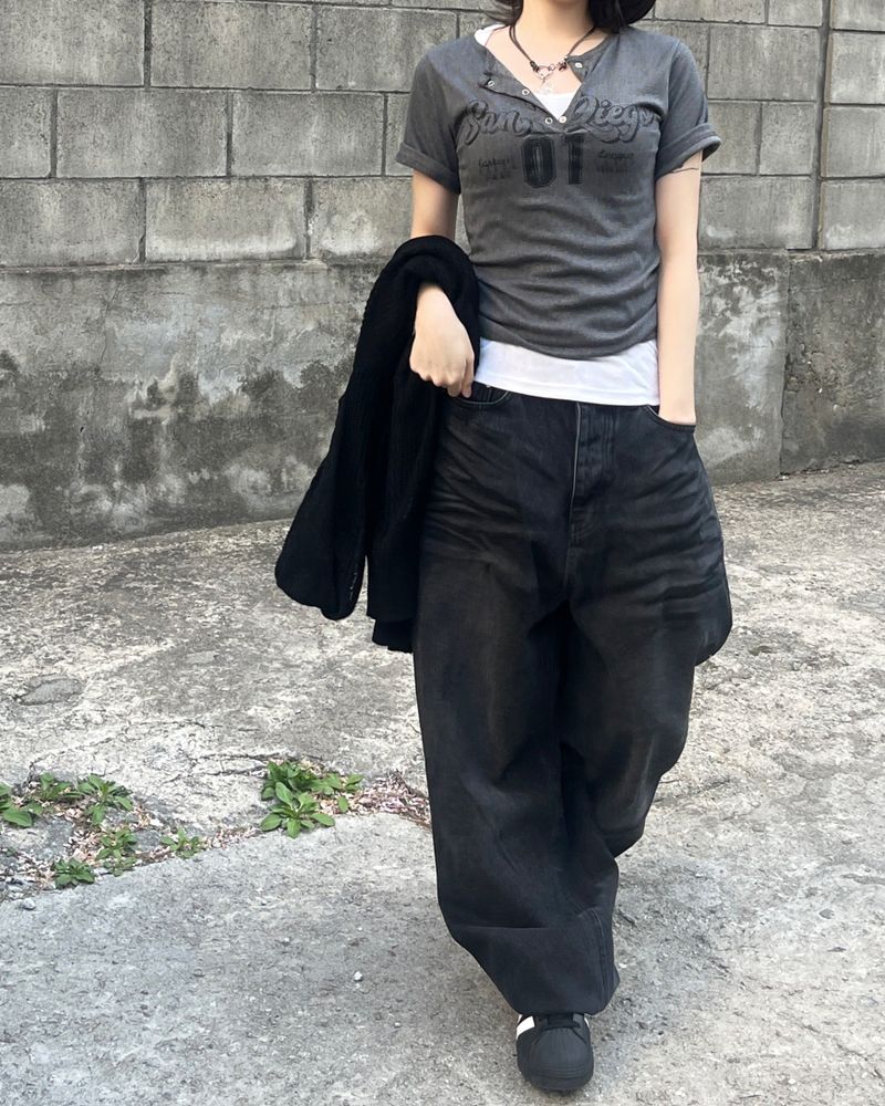 Vintage ten snap ribbed t-shirts
