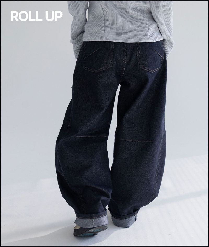 Davit ballon curved raw denim pants