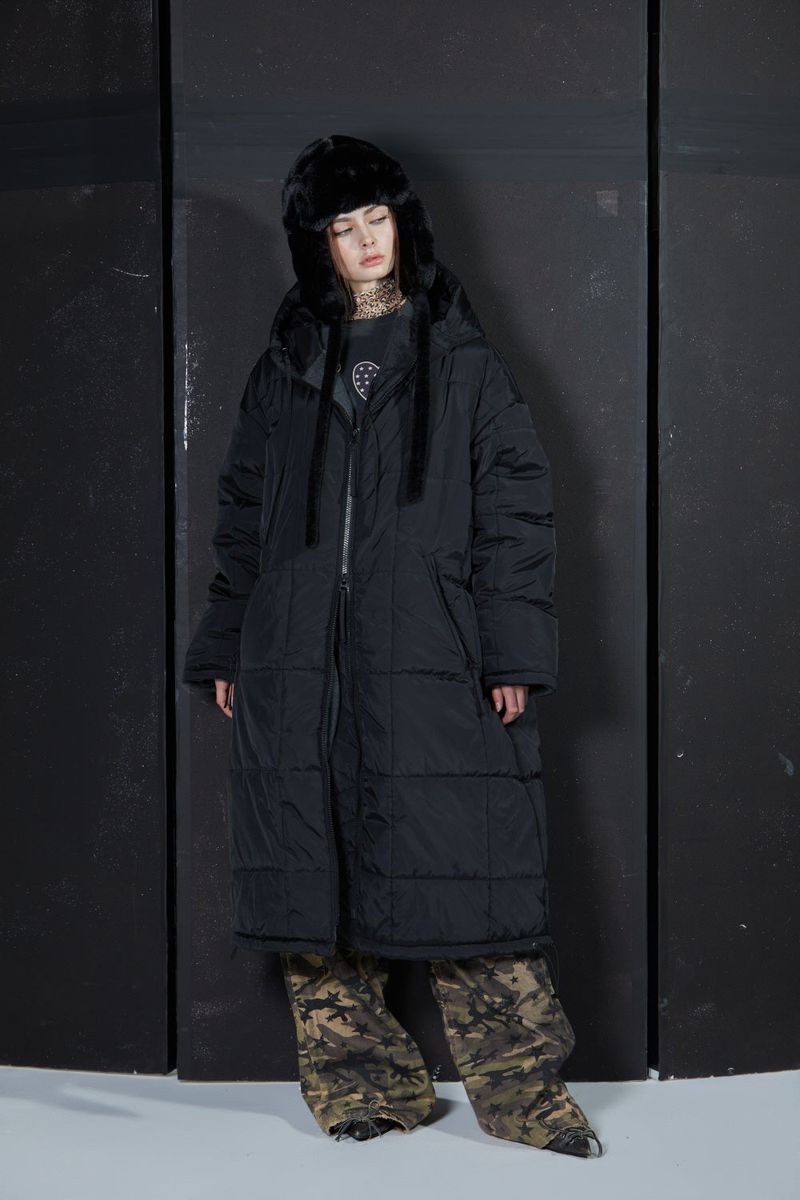 GL LONG PADDING -BLACK