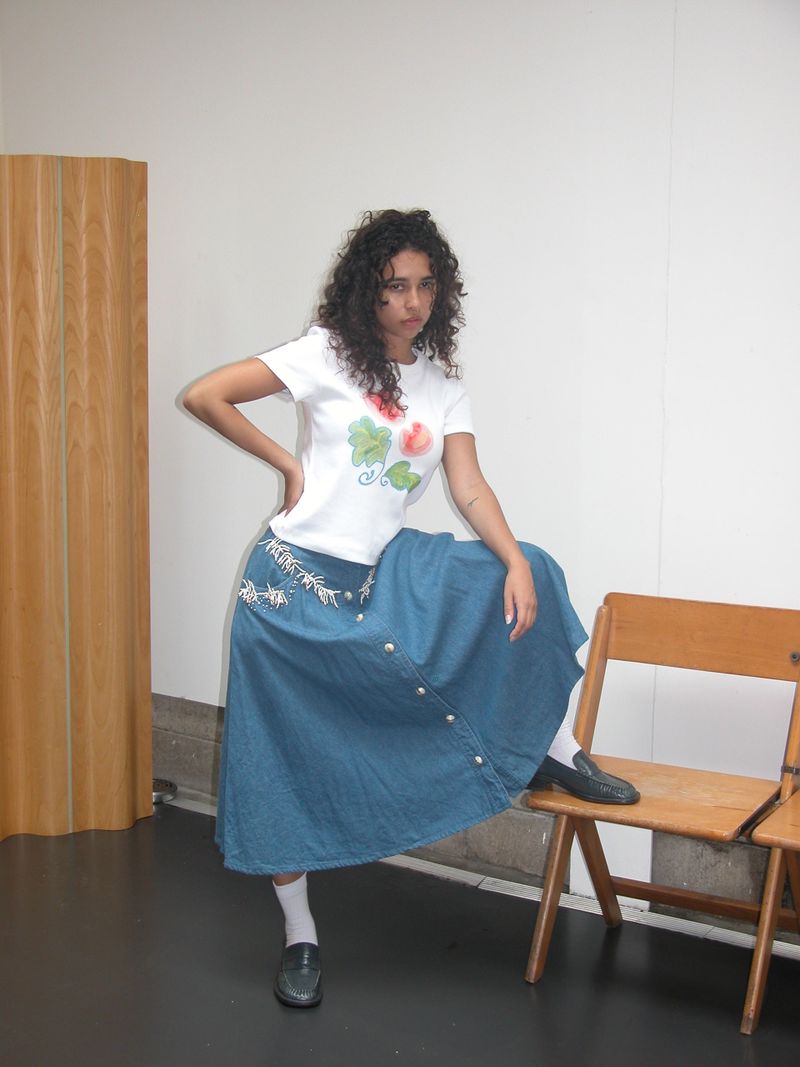 SEASEE(シーシー)の「Peach T-shirts,White(Tops)」