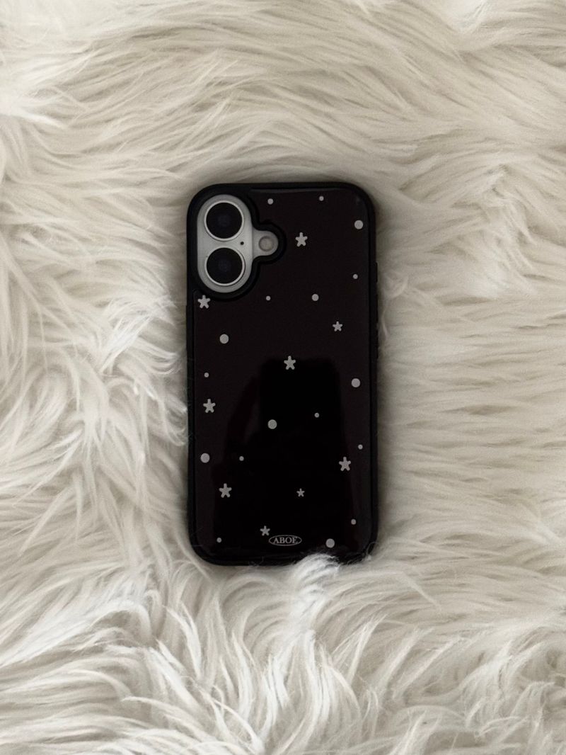 ABOE（アビオエ）の「BLACK SNOW Epoxy Case（Smartphone Accessories）」