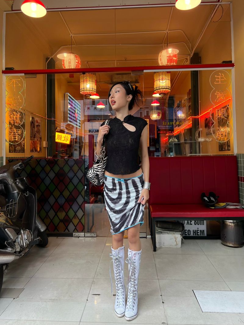 KIRA TOP / KIRA トップス ( TOP ONLY ) ( 1 PCS )