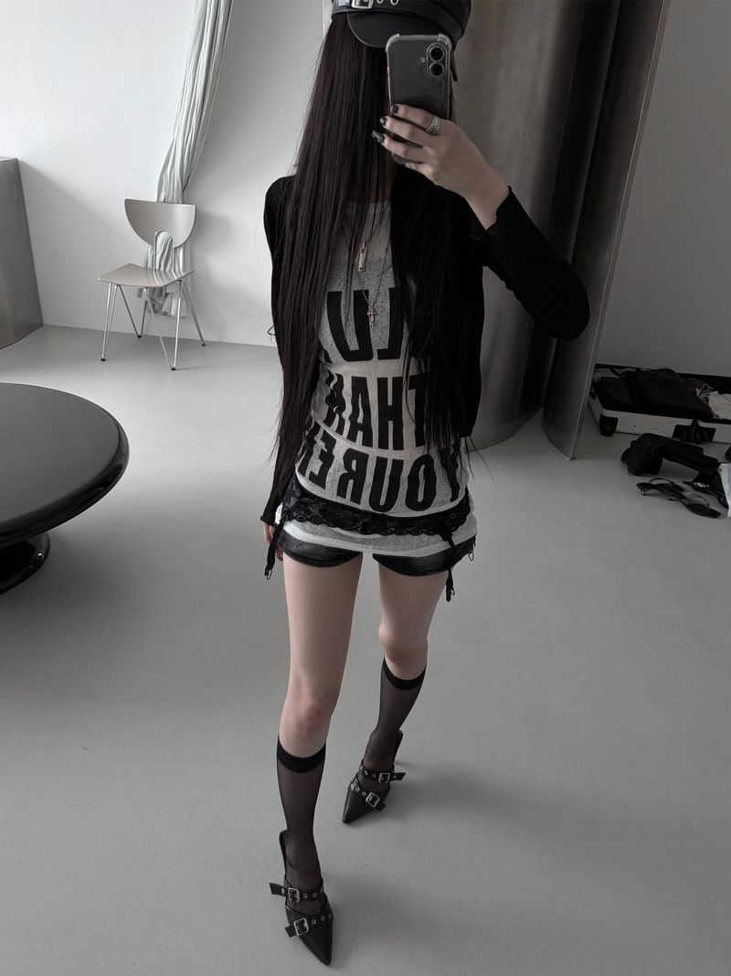 bold lettering sleeveless