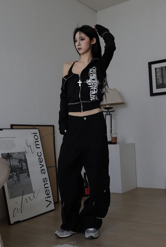 Eve Line Zip-Up