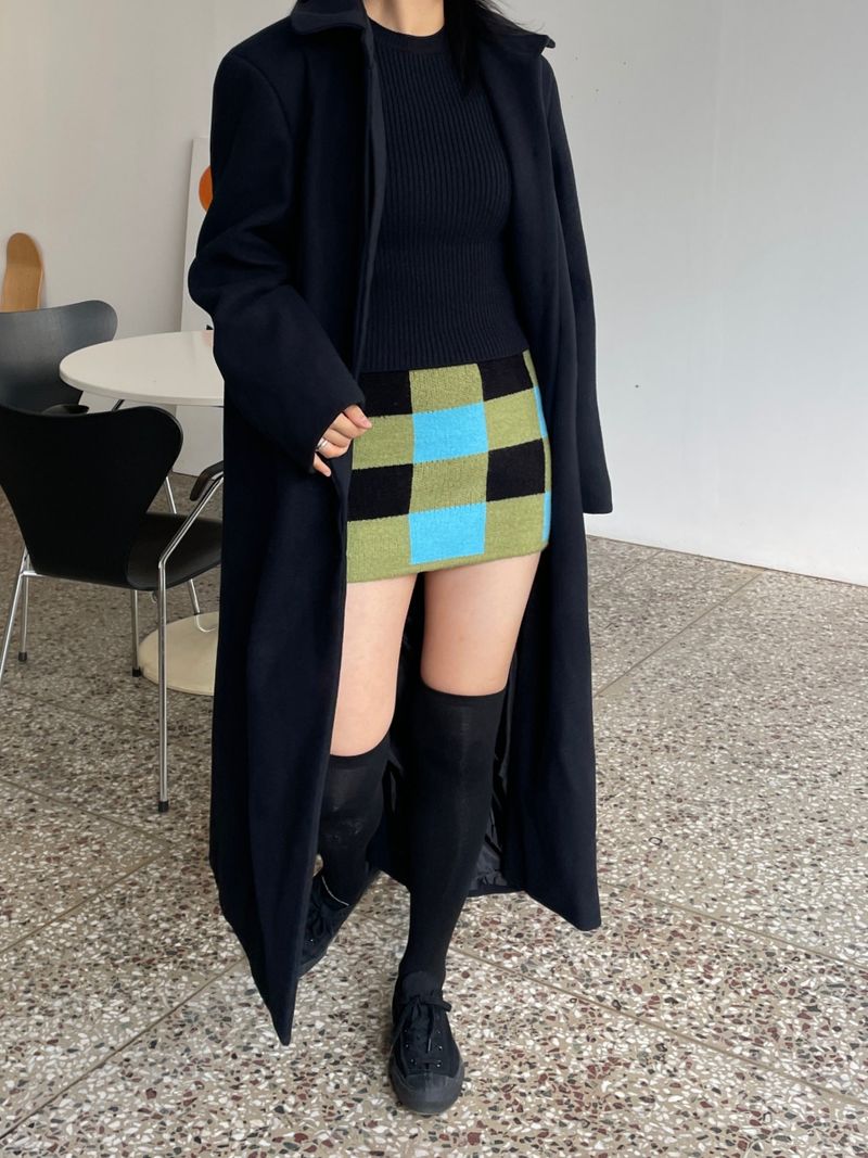 Checkerboard knit mini skirt
