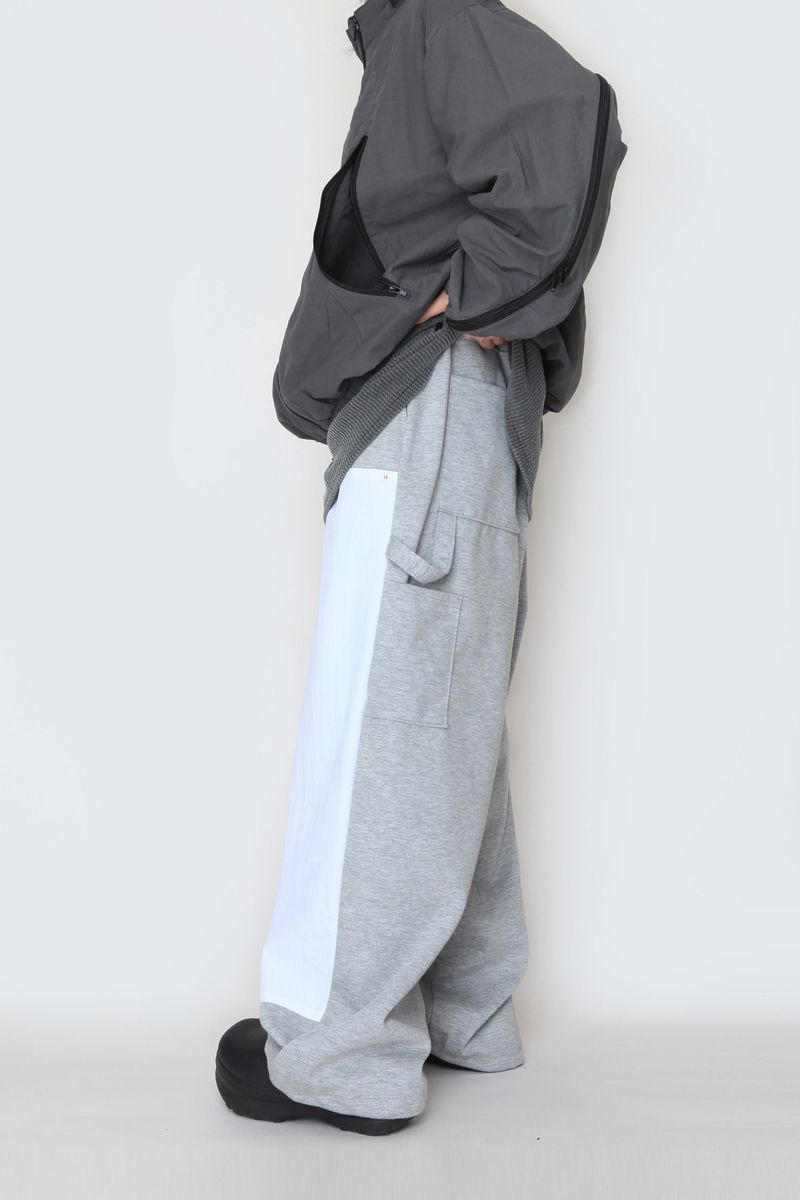 Double Nee Mix Sweatpants