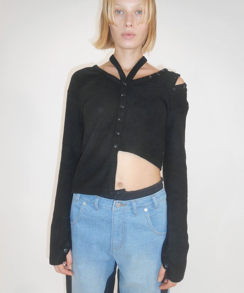 BUTTON HALTER NECK TOP