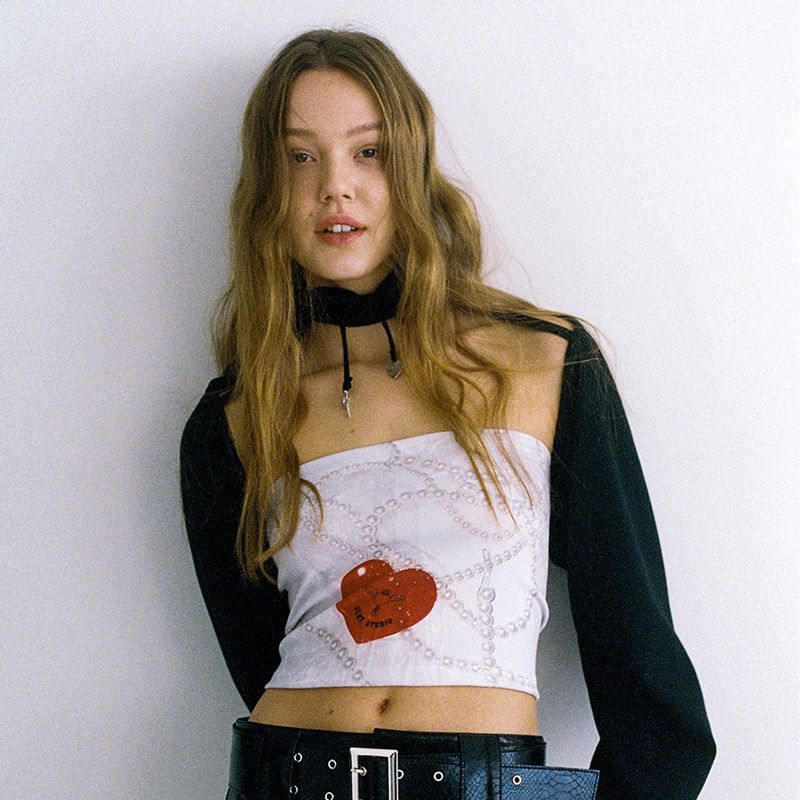 CLUT STUDIO(クラットスタジオ)の「0 2 pearl and cat tube top(Tops)」