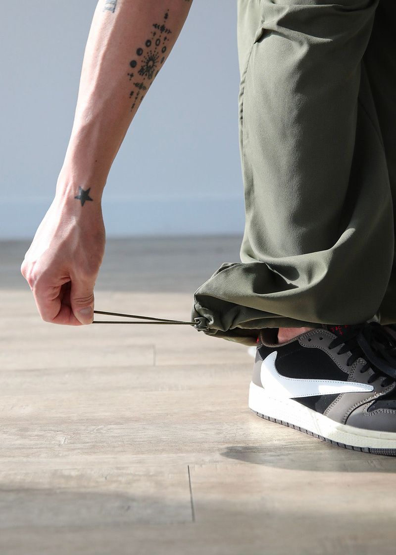 THIN WIDE CARGO PANTS