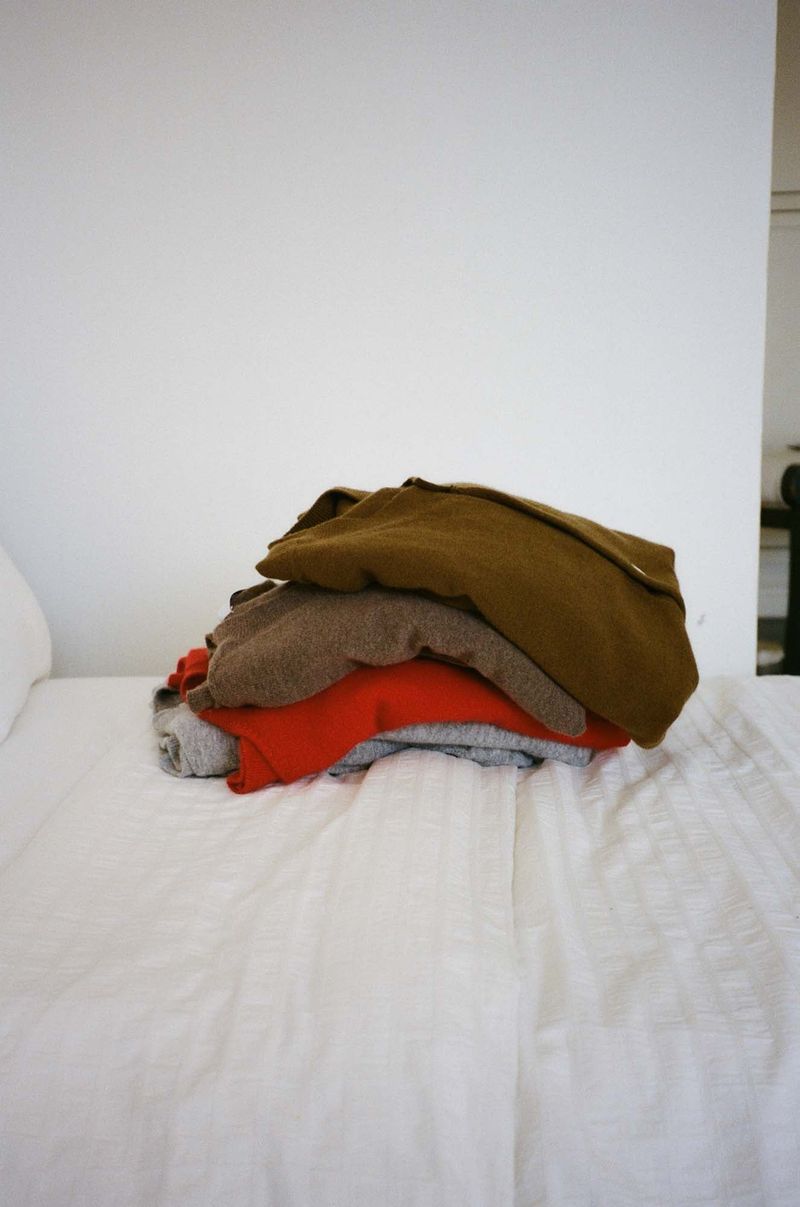 Cash Blend Knit Cardigan (Olive)