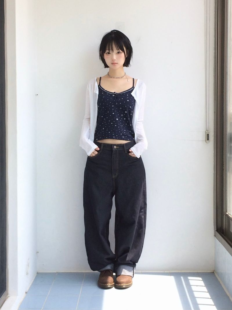Dawn Star button sleeveless