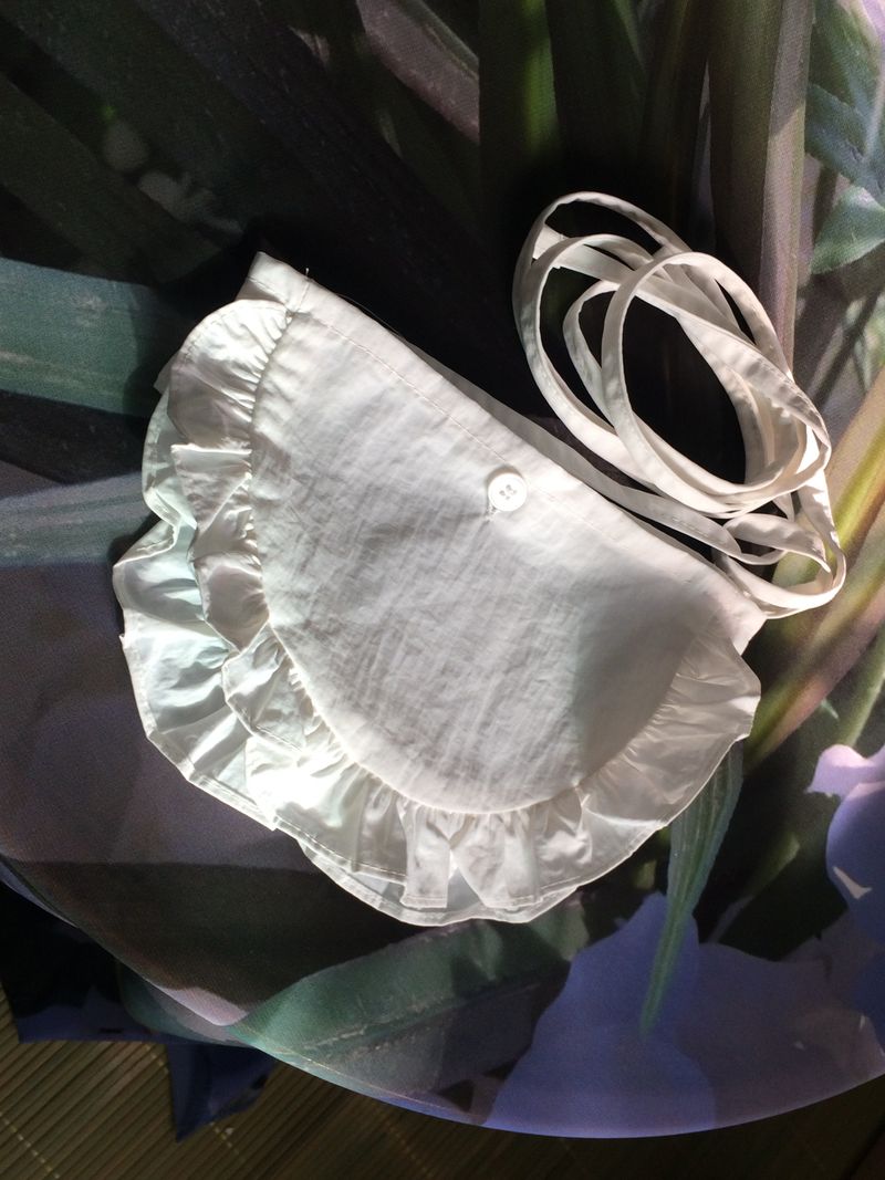 Powder pleats and pouch skirts