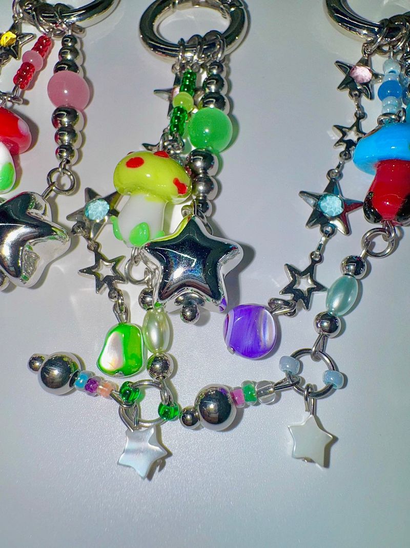 Punk mushroom keychain (3color)