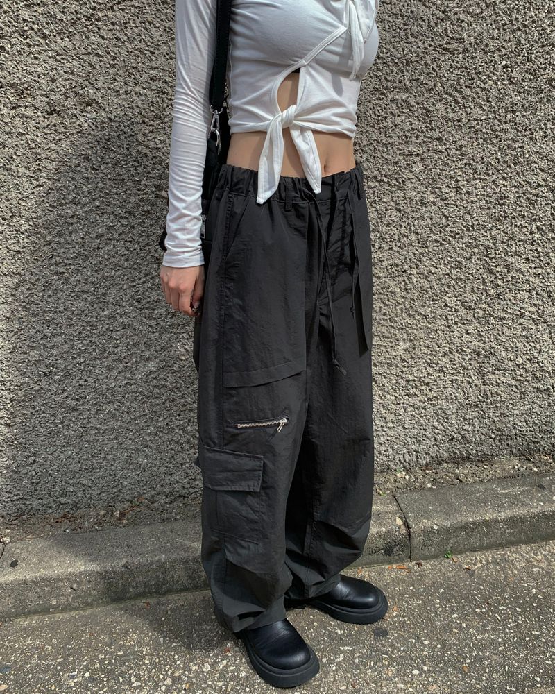 kyoive(コイブ)の「(Unisex) Zipper cargo wide pants(Pants)」