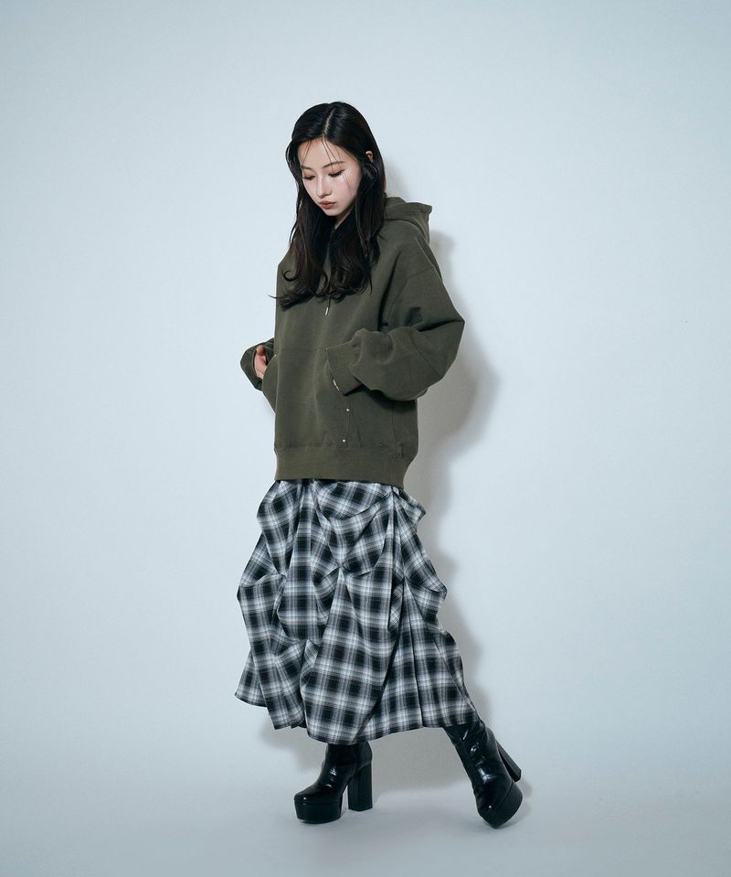 UNISEX 裏起毛パッチロゴパーカー
