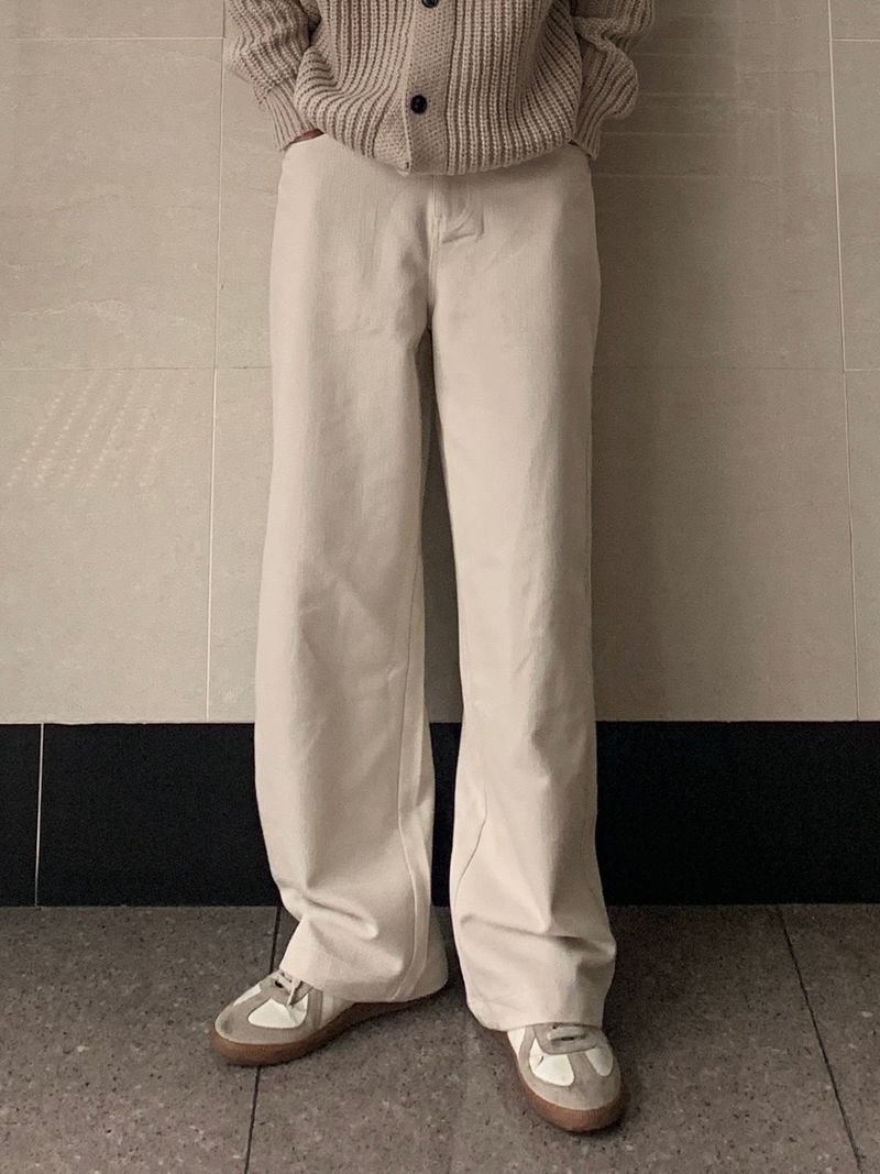 Rivet non-faded wide denim