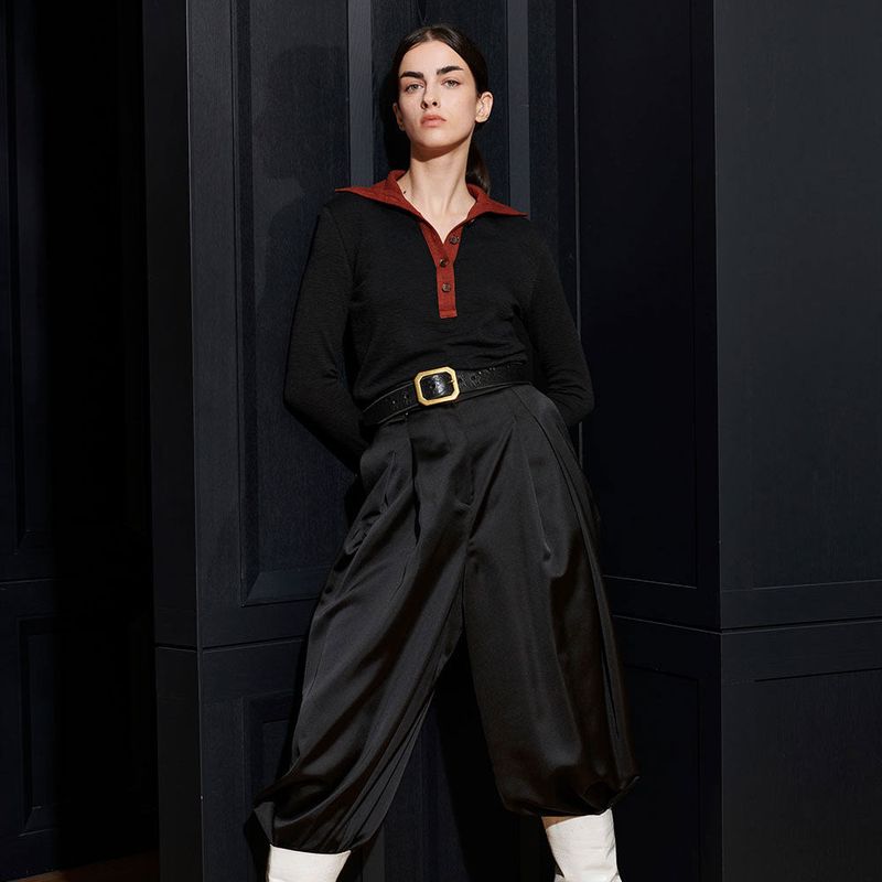  AVA TURTLE NECK TOP, BLACK