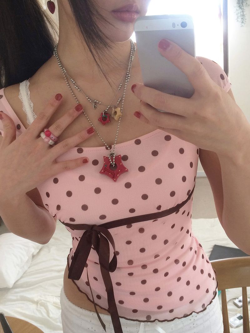 gleaming star berry pendant [red]