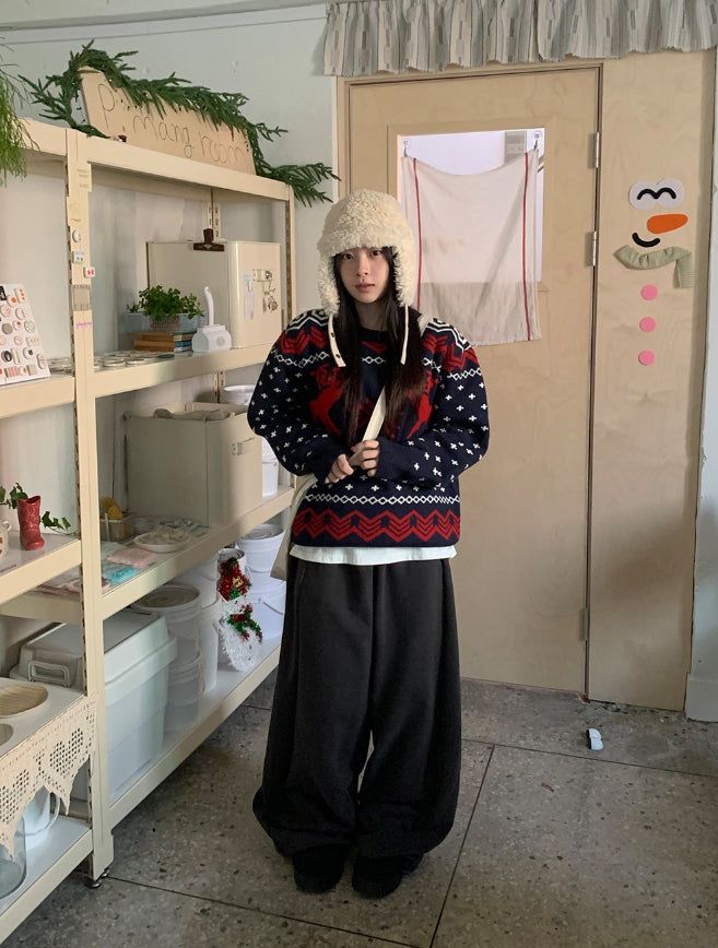 Hackat Round Over Nordic Knit