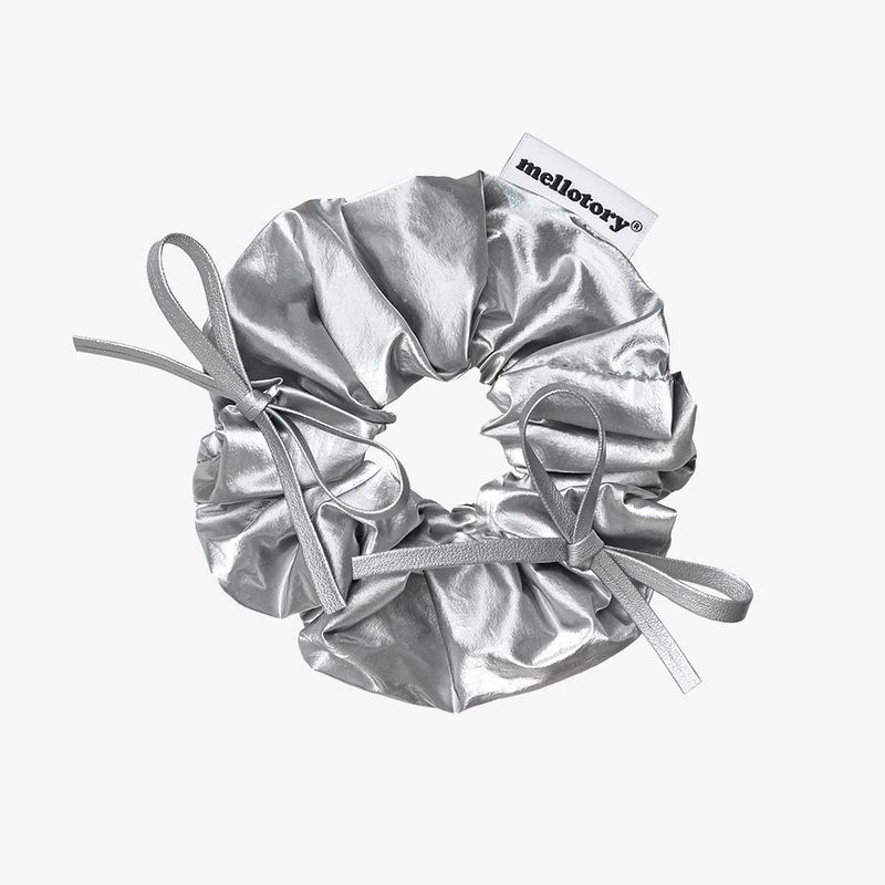 mellotory(メロートリー)の「DOUBLE RIBBON SHINY SCRUNCHIE (SILVER)(Hair Accessories)」