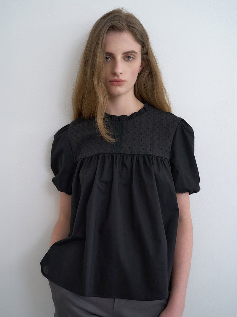 Not your rose（ノットユアローズ）の「Susan blouse (Black)（Tops）」