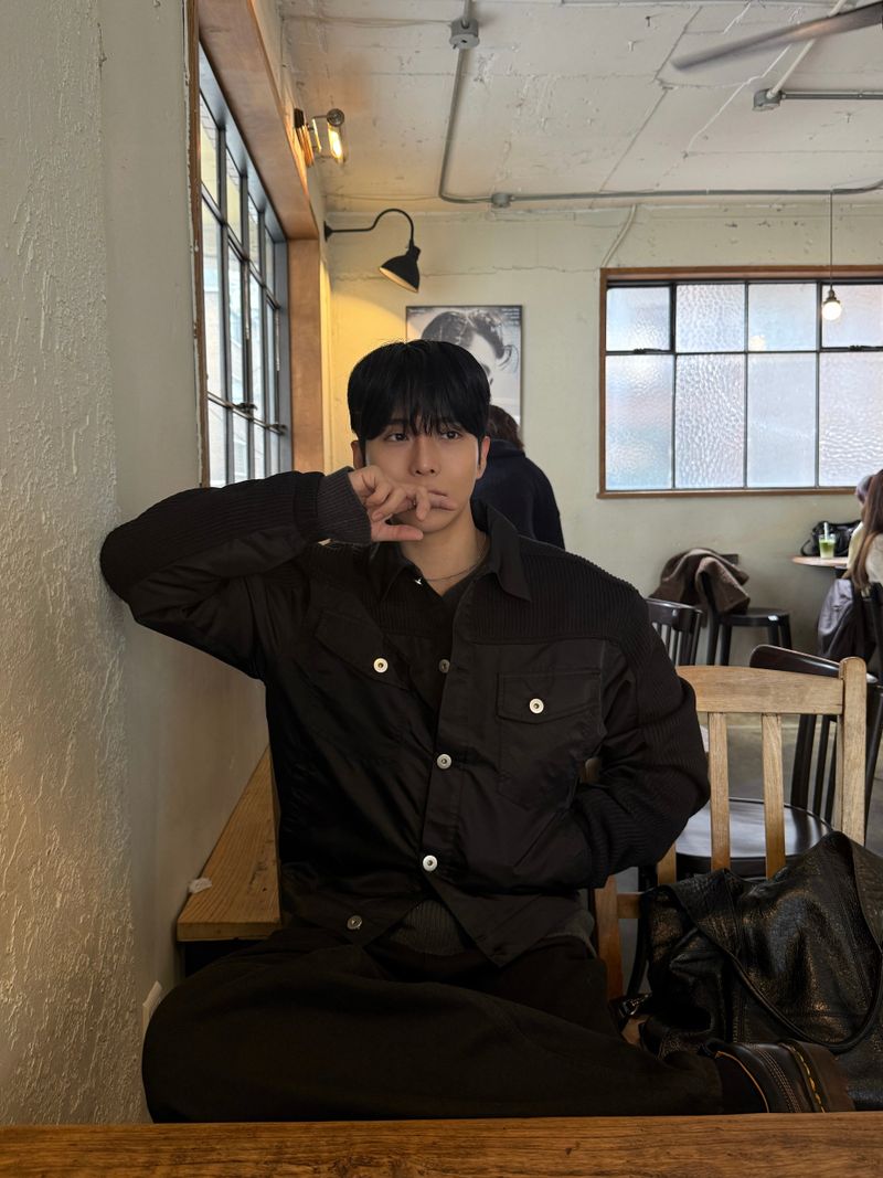 Loin trucker cropped knit jacket