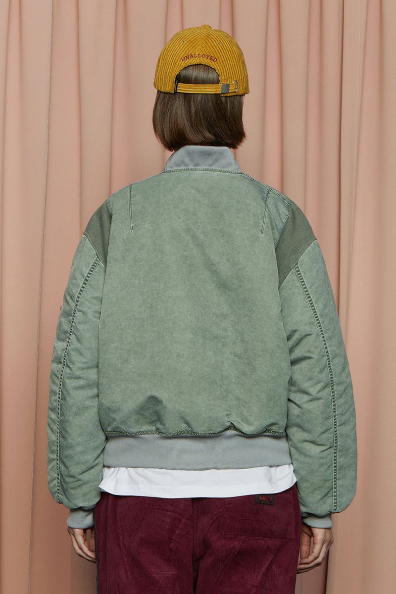 PIGMENT MA-1 JUMPER / KHAKI