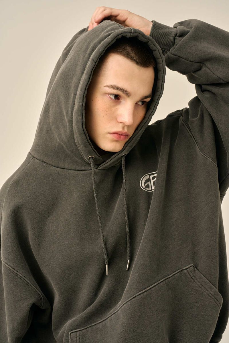 PIGMENT OVERSIZED LOGO HOOD - CHARCOAL