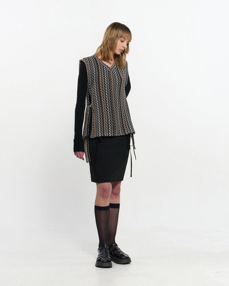  V neck knit Vest _ BROWN