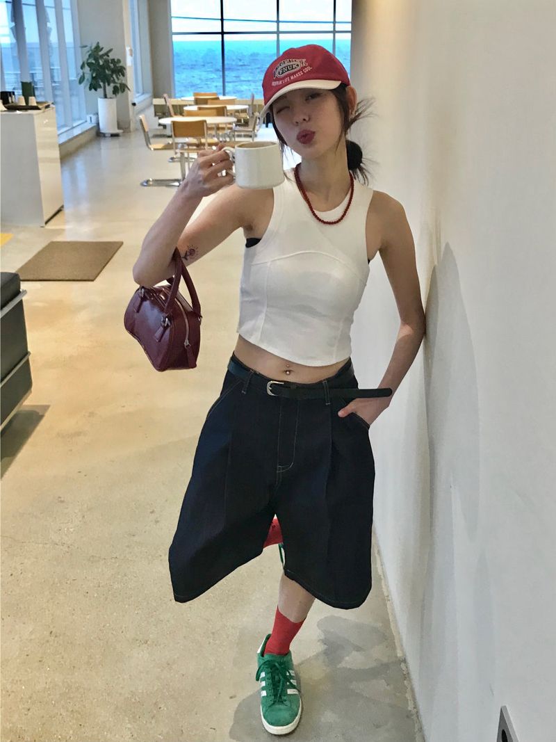 Anais cap