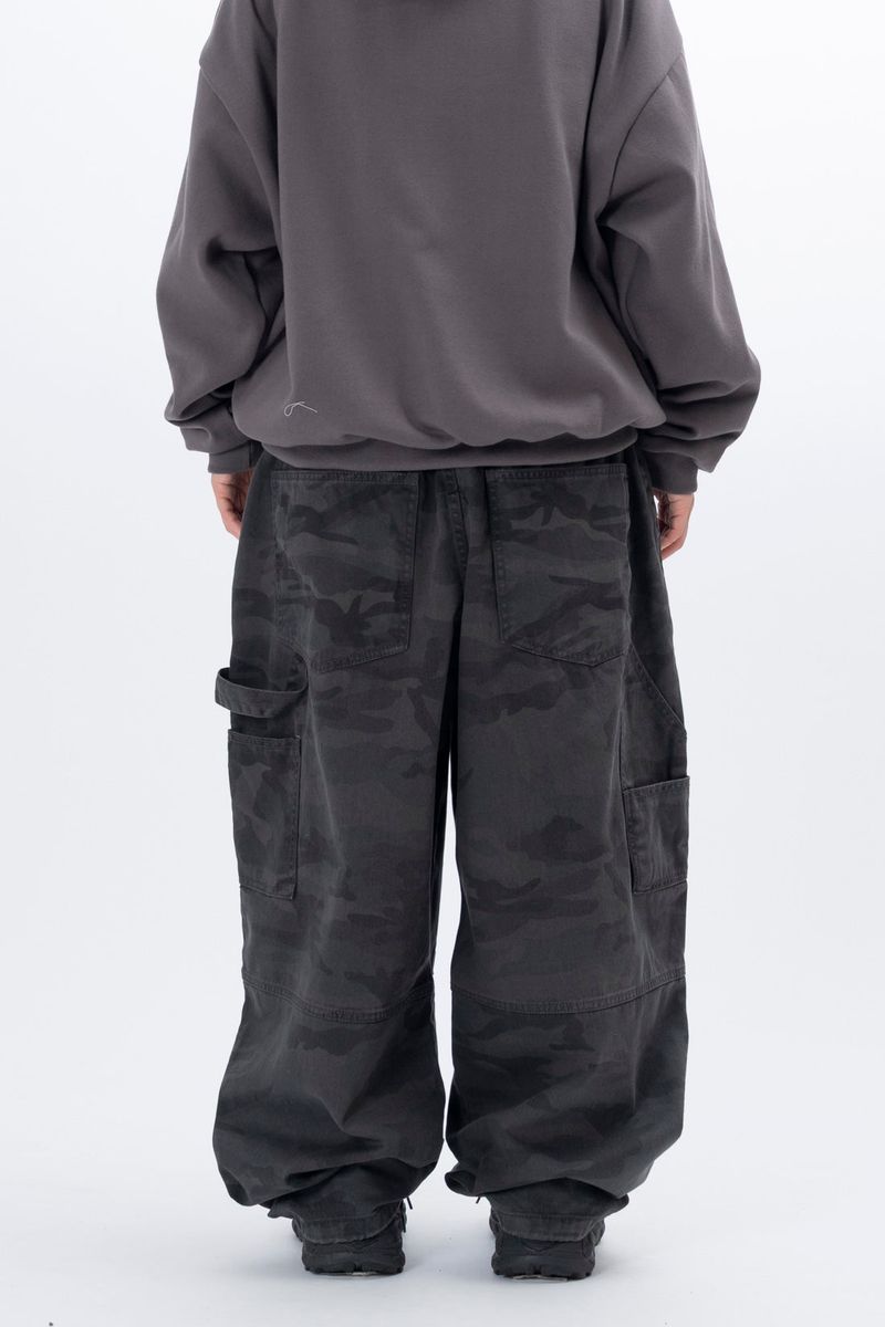 Rosite Camo Carpender Balloon Pants