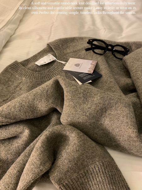 Logane Daily Soft Round Knit
