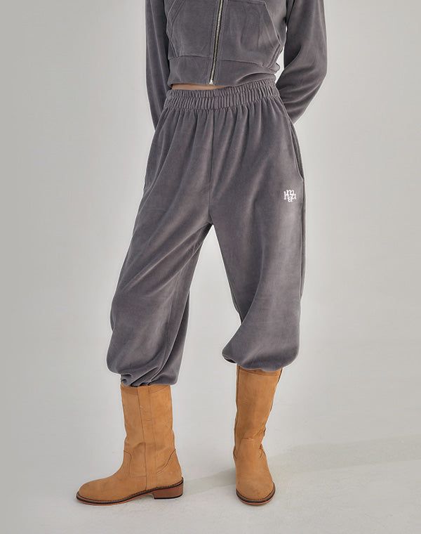 [SET] VELVET TRAINING HOOD ZIPUP PANTS SETUP
