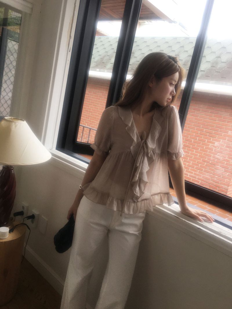 nobiyaka（ノビヤカ）の「Notting hill Blouse（Tops）」