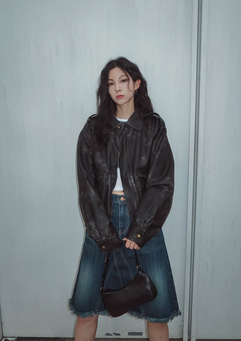 ULAN（ユレン）の「(UNISEX) グリフウォッシングレザー航空ジャンパー（ジャケット/アウター）」