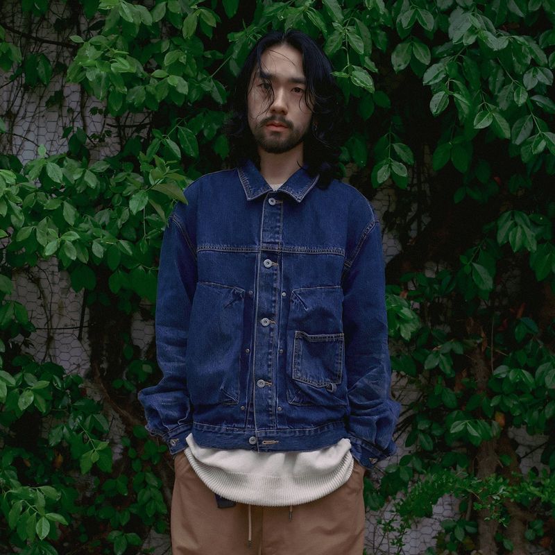 Bleach dyeing trucker jacket / Vintage indigo