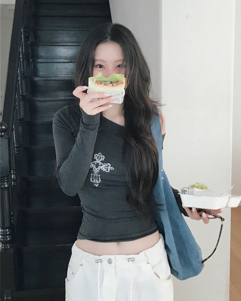 cloudemotion(クラウドエモーション)の「nocturne one-shoulder slim TOP(Tops)」