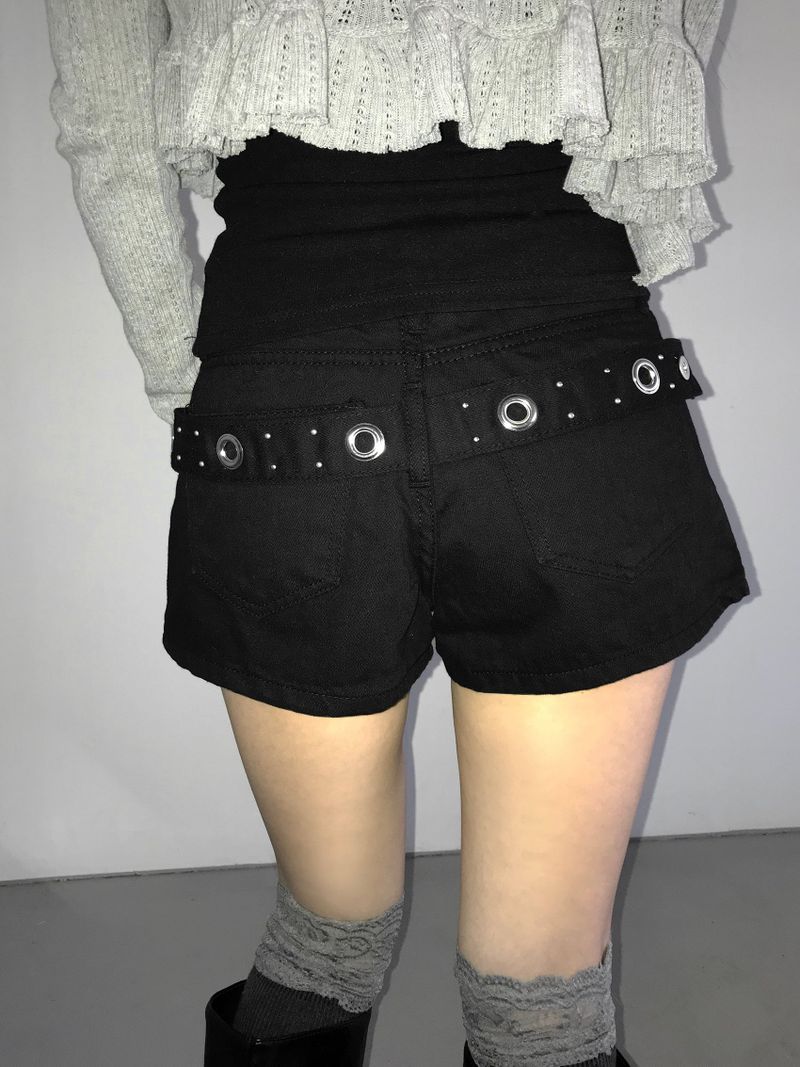 THEAIRTOWN(ザエアータウン)の「1733 バックスロップショーツ(2 color)(パンツ)」