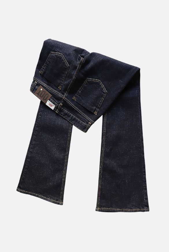 Deep-sticking Low Bootcut Denim Pants