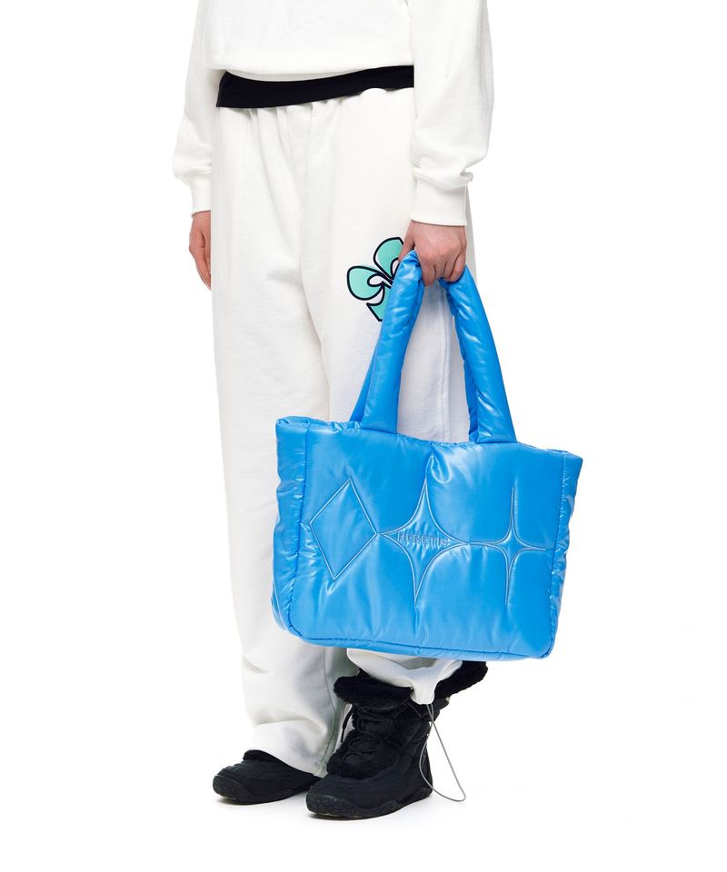 HERETIC（ヘレティク）の「LIGHT BLUE ヘレティックパディングバッグ（バッグ）」