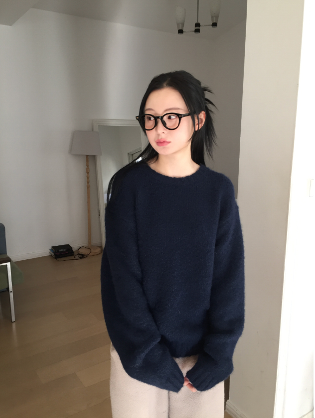 howu（ハウユ）の「ラスオーバーフィットモヘアウールニット（3c）（Tops）」