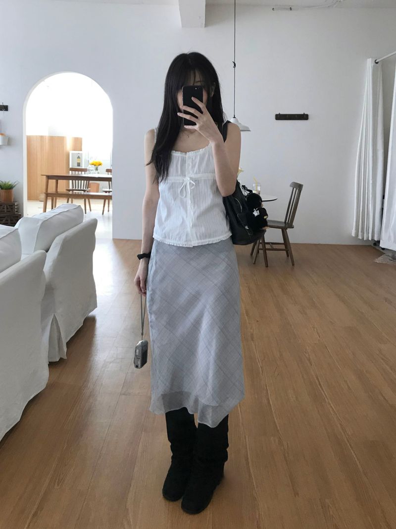 Scoop lace top (one color)
