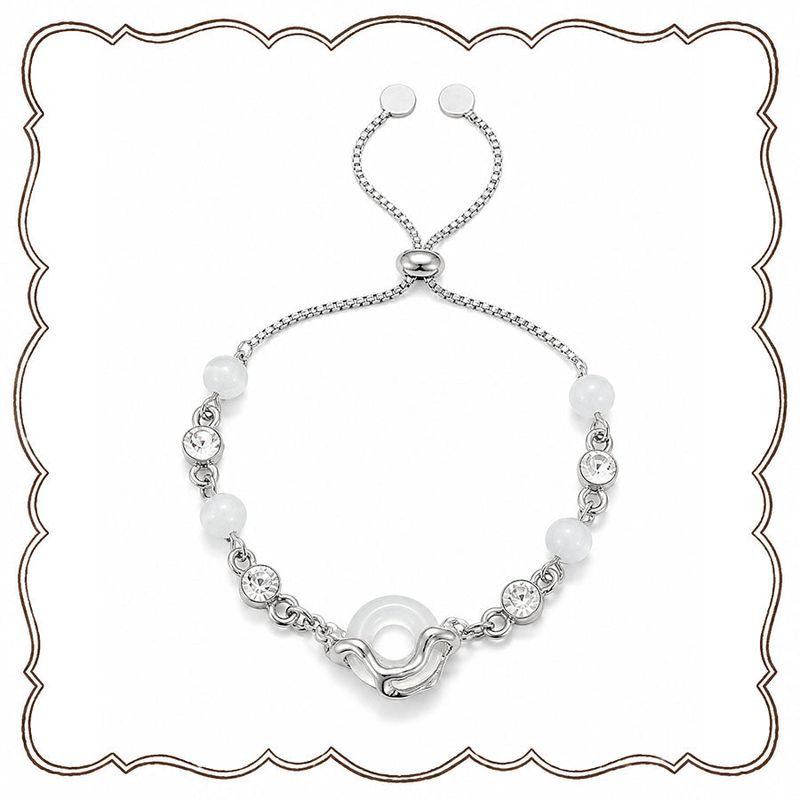 moanother（モノアザー）の「[ifeye Hwayeon Pick!] Lunelle Crystal Bracelet（Accessories）」