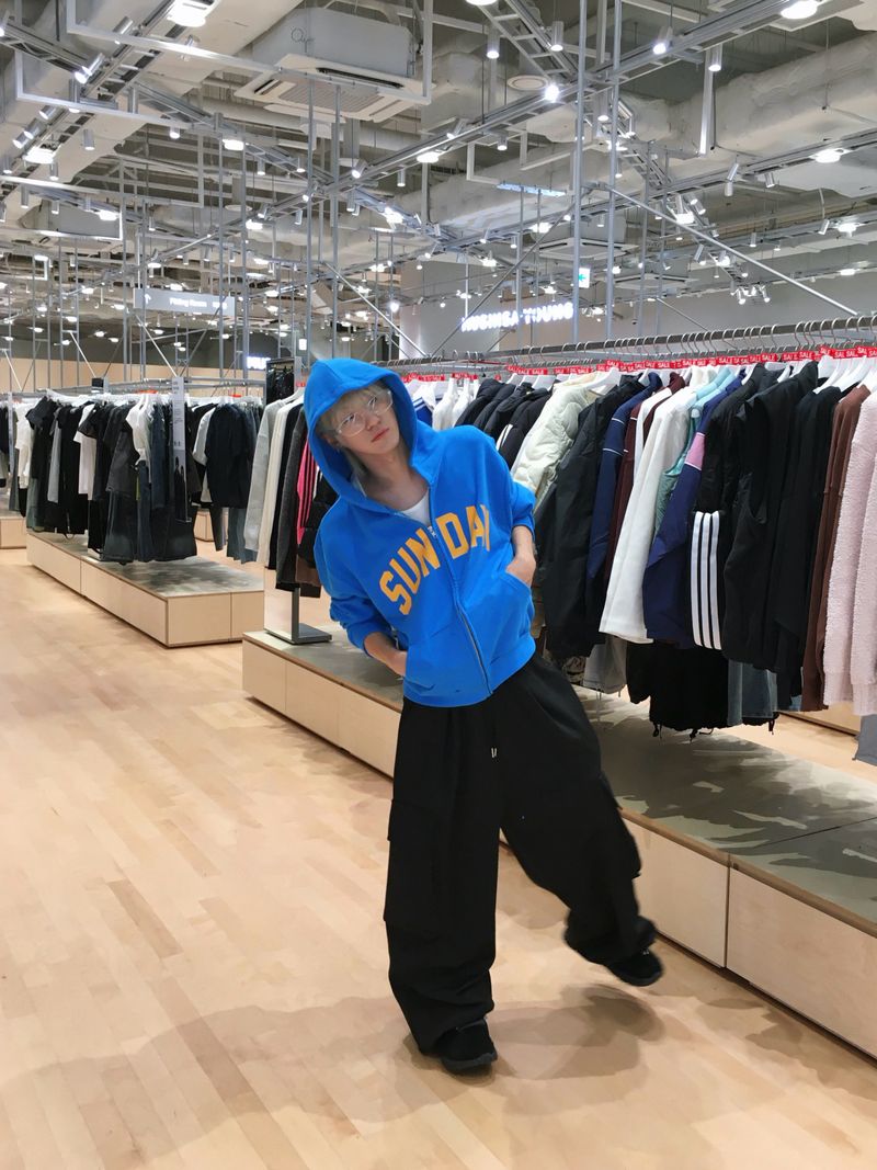 Float Big Pocket Pintuck Cargo Sweatpants 2C