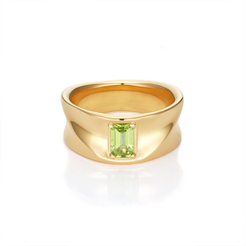 SAND DUNE STONE RING (PERIDOT) (GOLD)