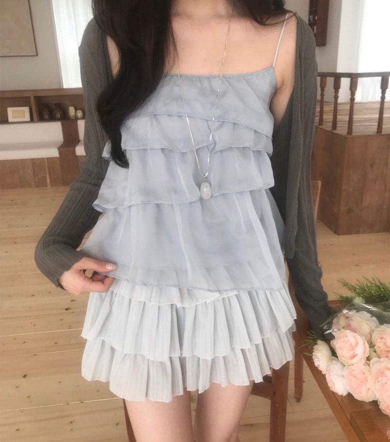 cloudemotion（クラウドエモーション）の「[ cloud-like color ] ete frill tiered sleeveless top / bl（Tops）」