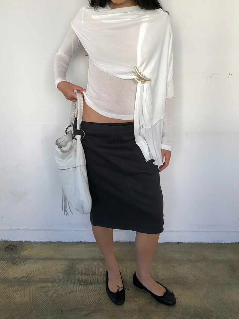 Angela muffler T-shirt