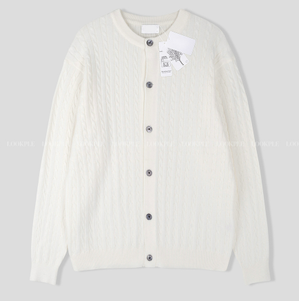 all-day round neck knit cardigan