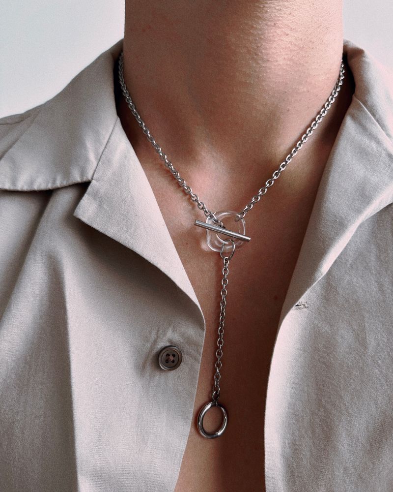 BUZZERBE(ブザービー)の「toggle point necklace(Accessories)」