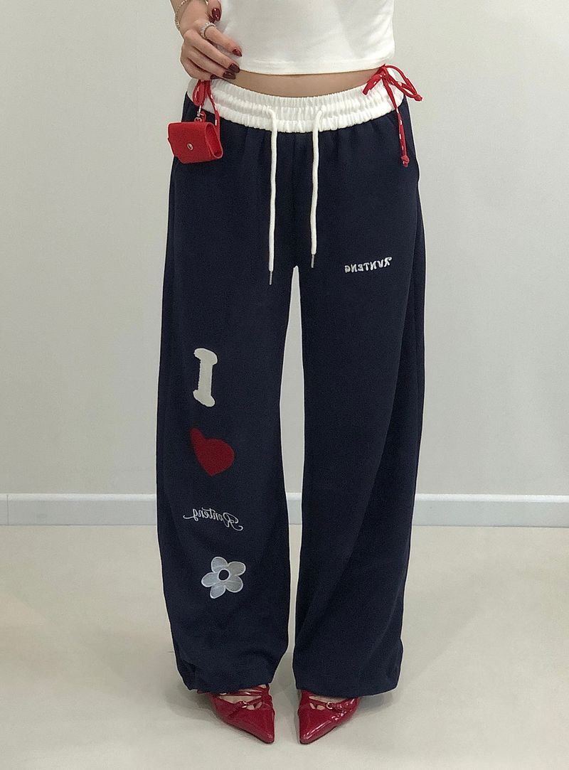 I ♥ Heart patch pants